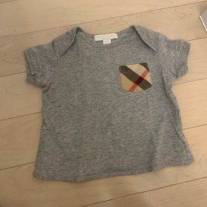 Burberry tee shirt 6m excellent condition